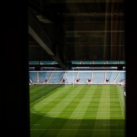 London Twickenham Stadium Hotel, A Member Of Radisson Individuals Exterior photo