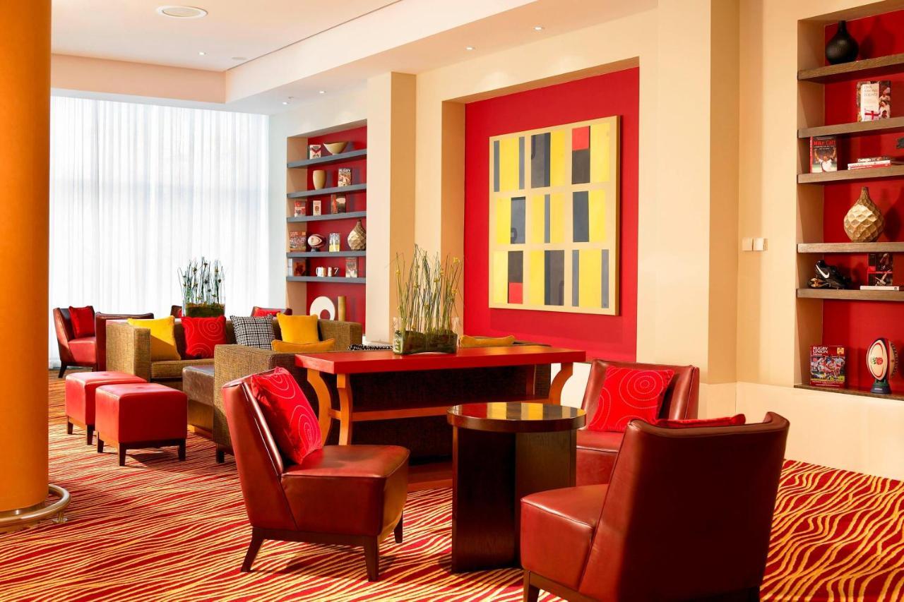 London Twickenham Stadium Hotel, A Member Of Radisson Individuals Exterior photo