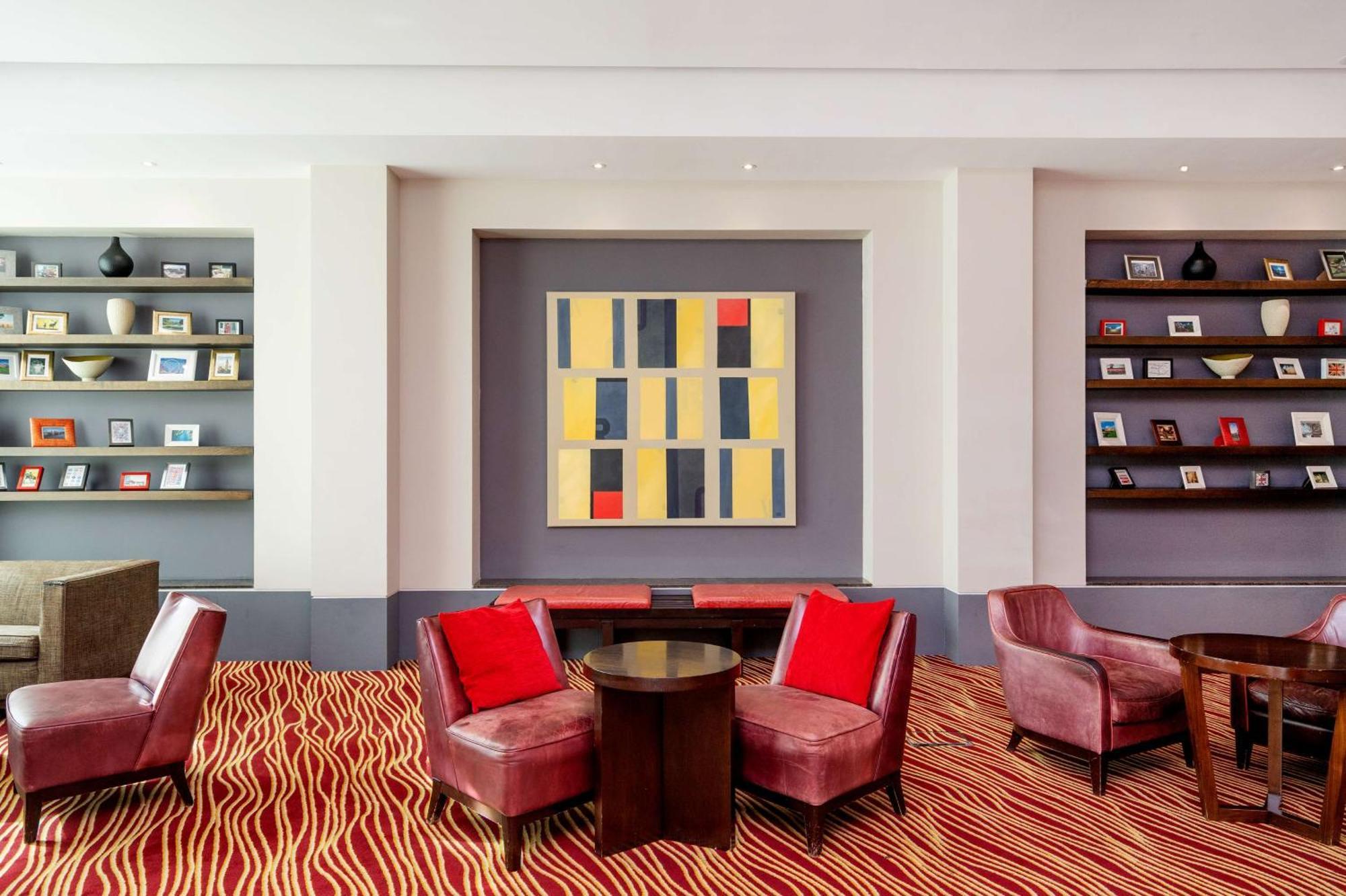 London Twickenham Stadium Hotel, A Member Of Radisson Individuals Exterior photo